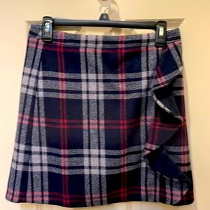 EUC J Crew Factory wool plaid skirt. Size 2